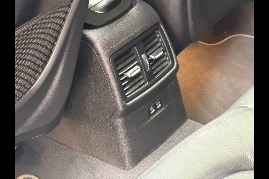 BMW X2 SDrive20i M-Sport LED Pano Leder Camera Head-up H/K
