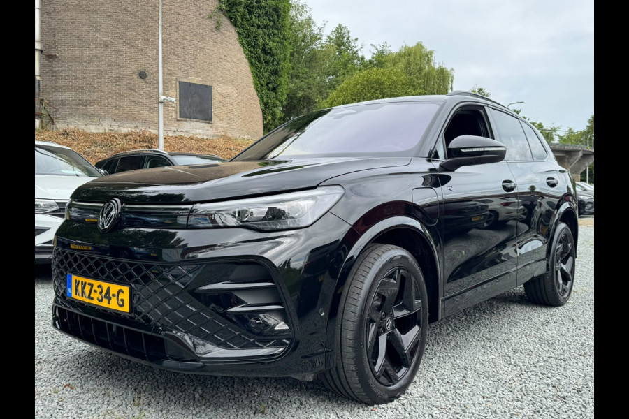 Volkswagen Tiguan 1.5 eHybrid plug in R-LINE SPORT LEDER/HEAD-UP/TREKHAAK/CAMERA