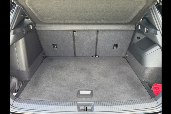 Volkswagen Tiguan 1.5 eHybrid plug in R-LINE SPORT LEDER/HEAD-UP/TREKHAAK/CAMERA