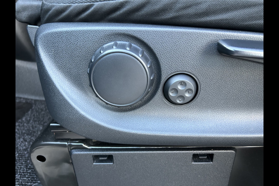 Mercedes-Benz Vito 119 CDI Pro Lang / LED / MBUX / Carplay / Camera / Parkeersensoren / Cruise control / Airco / 270 Graden achterdeuren
