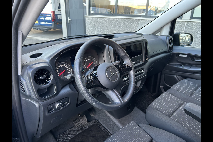 Mercedes-Benz Vito 119 CDI Pro Lang / LED / MBUX / Carplay / Camera / Parkeersensoren / Cruise control / Airco / 270 Graden achterdeuren