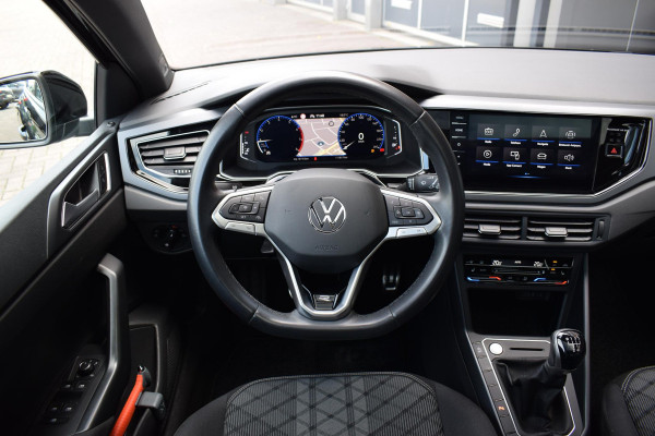 Volkswagen Polo 1.0 TSI R-Line Business | Pano | IQ | Beats | Stoelverwarming