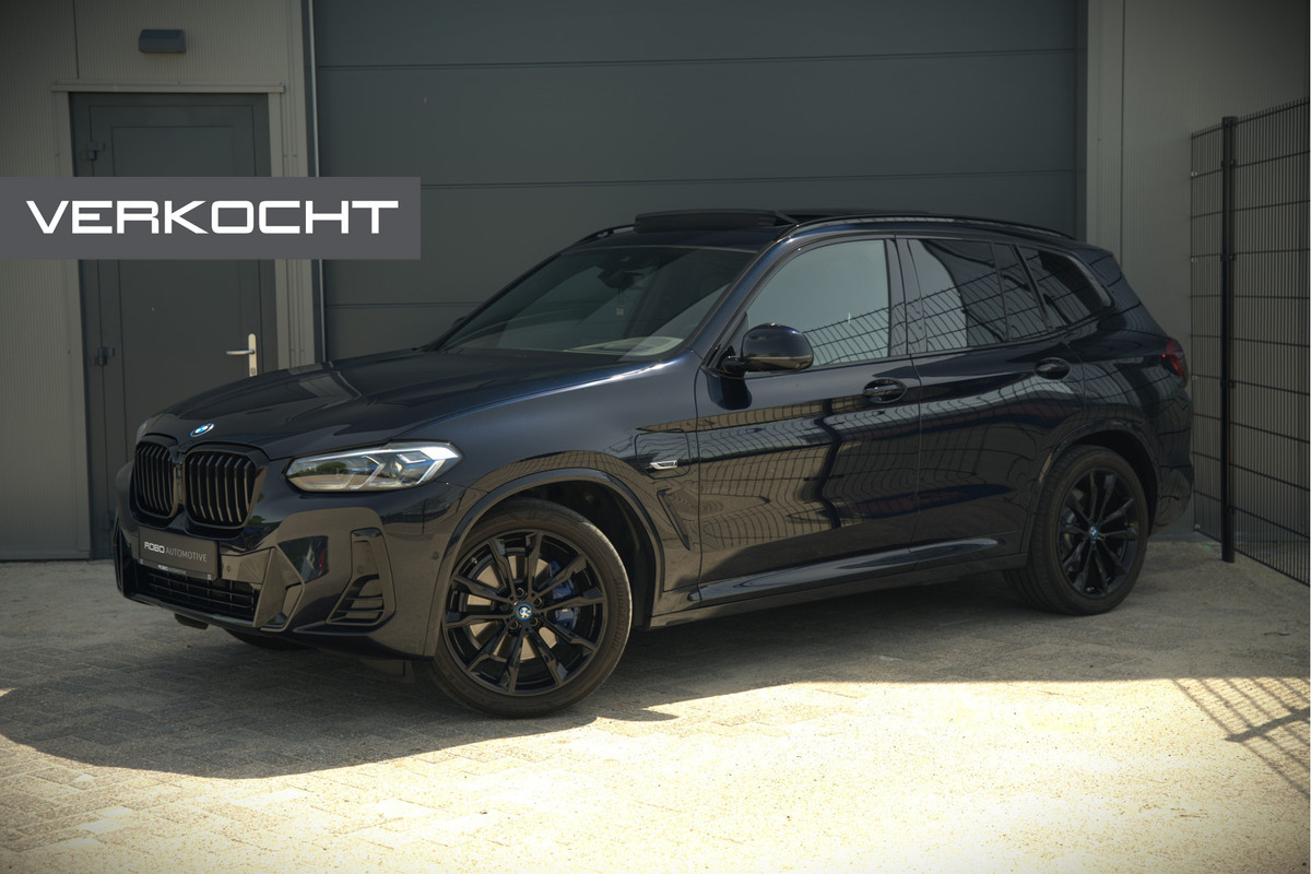 BMW X3 xDrive30e High Executive M Sport | Panoramadak | Stoelverwarming | Head-Up Display | Apple Carplay | 360 Camera | Keyless | M Sport Remmen | Adaptief Onderstel | Trekhaak | Ambiance Verlichting | Laser Lights | HIFI |