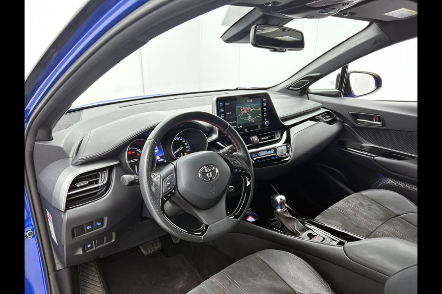 Toyota C-HR 2.0 Hybrid GR-Sport / Pdc+Camera / Airco-ecc./ Navigatie / Xenon / 1/2 Leder / Radio multimedia / Apk 02-2026
