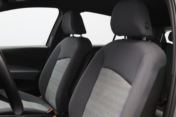 Volkswagen ID.3 Pro 58 kWh 204 PK, Warmtepomp, Carplay, Winterpakket, Adap. Cruise Control