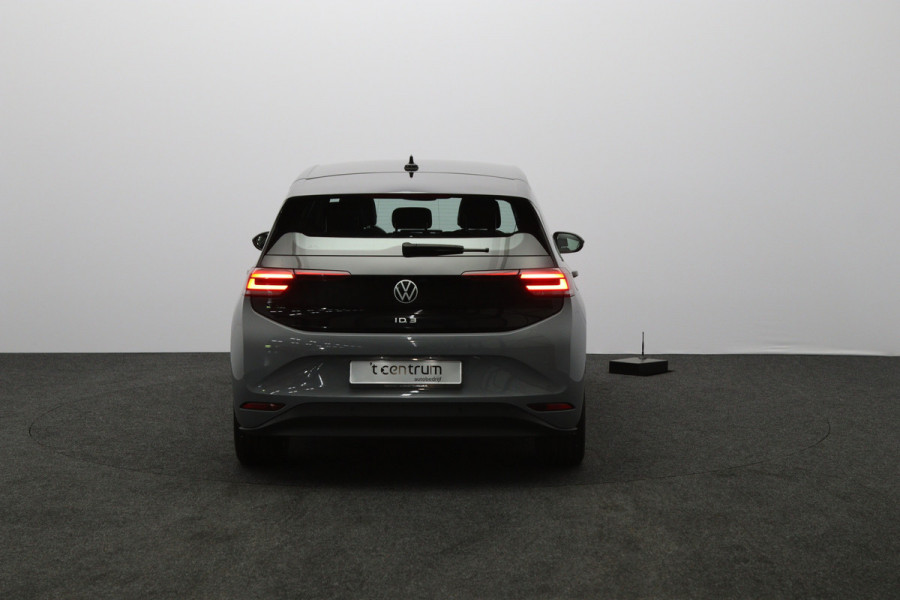 Volkswagen ID.3 Pro 58 kWh 204 PK, Warmtepomp, Carplay, Winterpakket, Adap. Cruise Control