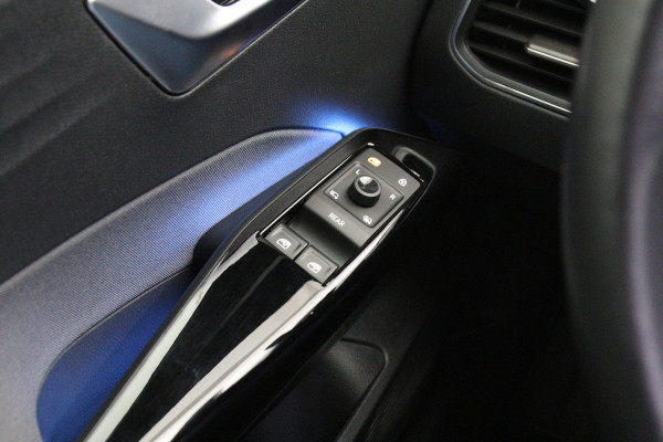 Volkswagen ID.3 Pro 58 kWh 204 PK, Warmtepomp, Carplay, Winterpakket, Adap. Cruise Control
