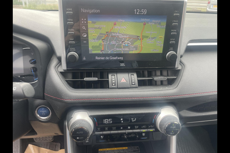 Toyota RAV4 2.5 Plug-in Hybrid AWD Bi-Tone Plus 1500 KG trekgewicht | JBL Audio | Stoelverwarming & ventilatie | Memory Seats | Navigatie