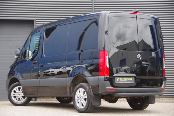 Mercedes-Benz Sprinter 317 1.9 CDI L1H1 RWD AUT. 3-ZITS, LEDER, MBUX 10'', STOELVERWARMING, LEDER STUUR, CRUISE, CLIMA, GEVEERDE STOEL