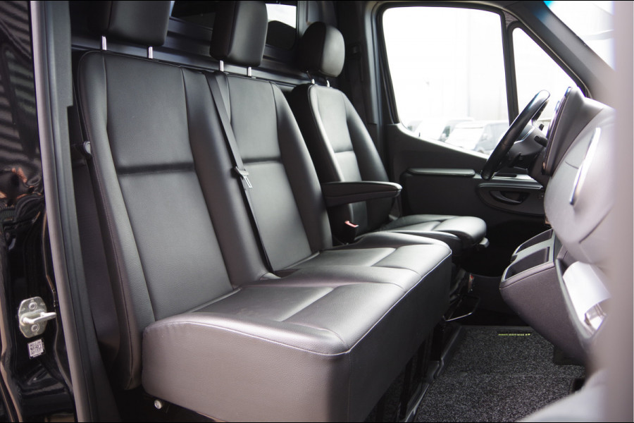 Mercedes-Benz Sprinter 317 1.9 CDI L1H1 RWD AUT. 3-ZITS, LEDER, MBUX 10'', STOELVERWARMING, LEDER STUUR, CRUISE, CLIMA, GEVEERDE STOEL