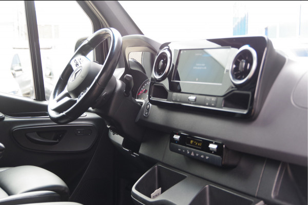 Mercedes-Benz Sprinter 317 1.9 CDI L1H1 RWD AUT. 3-ZITS, LEDER, MBUX 10'', STOELVERWARMING, LEDER STUUR, CRUISE, CLIMA, GEVEERDE STOEL