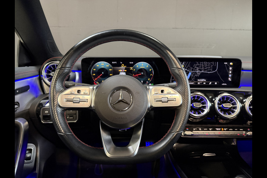 Mercedes-Benz CLA-Klasse Shooting Brake 200 Business Solution AMG | Pano | Sfeerverl. | Burmester | Keyless