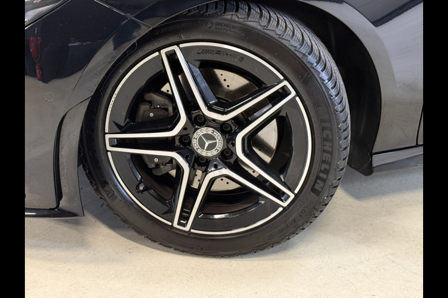 Mercedes-Benz CLA-Klasse Shooting Brake 200 Business Solution AMG | Pano | Sfeerverl. | Burmester | Keyless