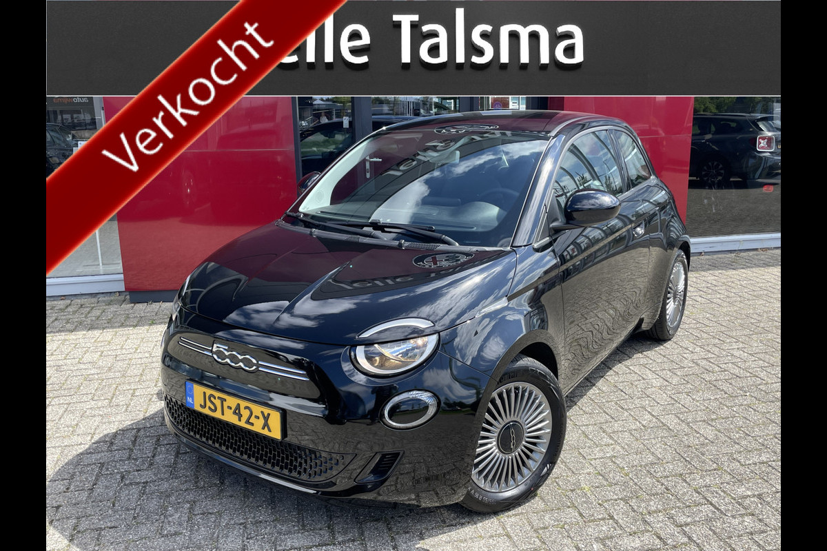 Fiat 500 Icon 24 kWh | Apple/Android Carplay | 16" alu velgen | Parkeersensoren achter