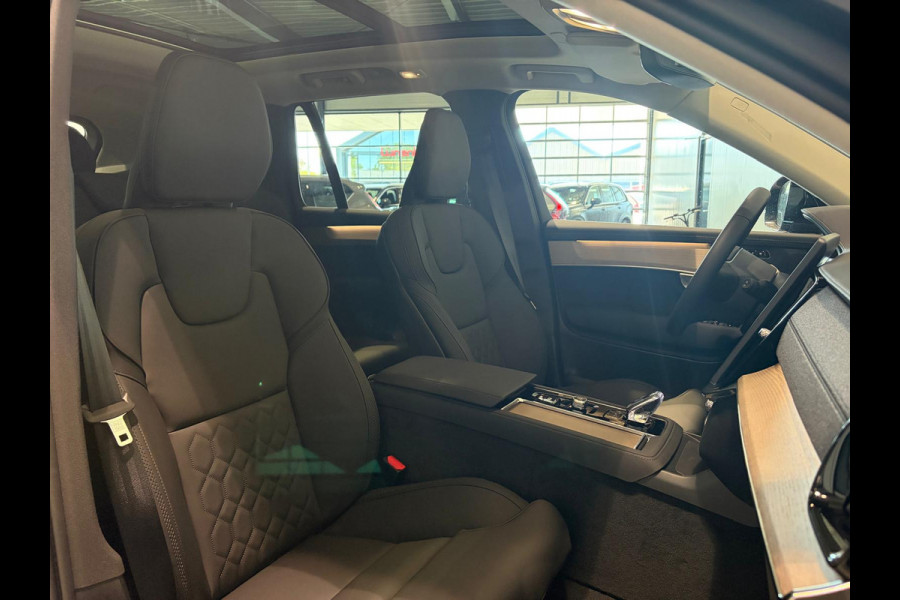 Volvo XC90 T8 Aut. Ultra Dark Luchtvering 360camera Stoelverwarming NIEUW 455pk