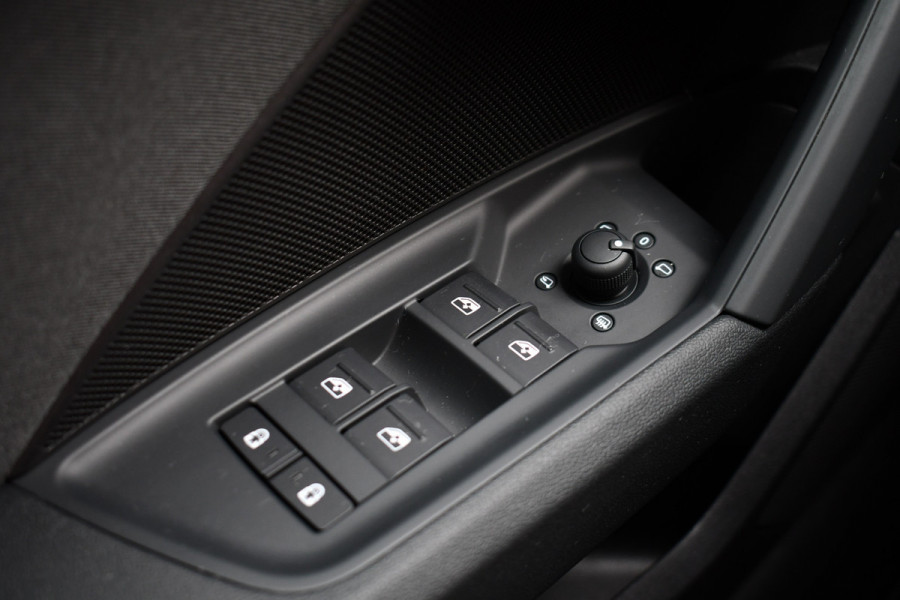 Audi A3 Sportback 40 TFSI e 29dkm | Atollblau | S-zetels | El-klep