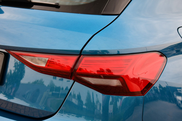 Audi A3 Sportback 40 TFSI e 29dkm | Atollblau | S-zetels | El-klep