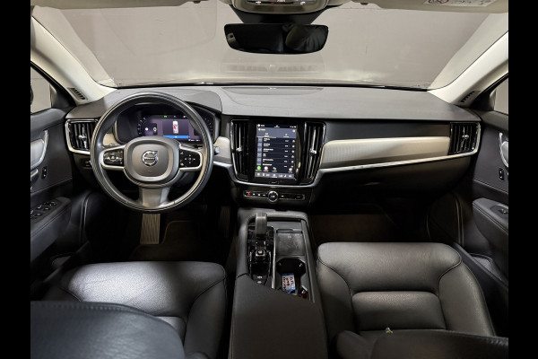 Volvo V90 2.0 B4 Momentum Business | Keyless | Trekhaak | Apple Carplay