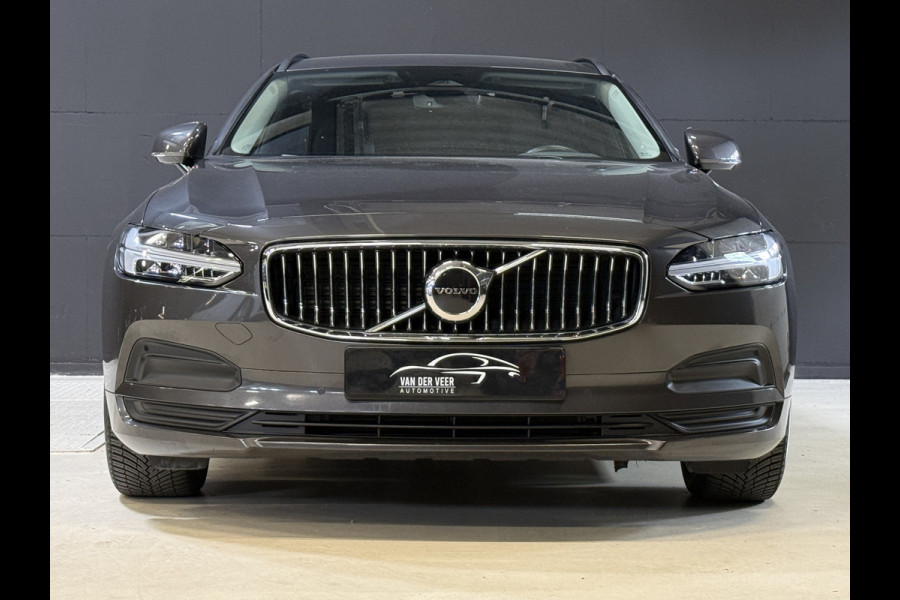 Volvo V90 2.0 B4 Momentum Business | Keyless | Trekhaak | Apple Carplay