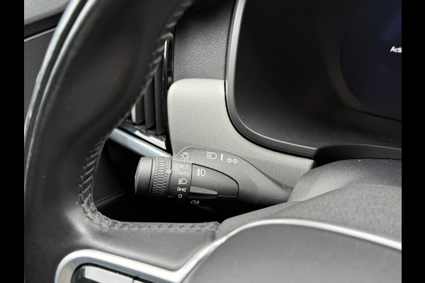 Volvo V90 2.0 B4 Momentum Business | Keyless | Trekhaak | Apple Carplay