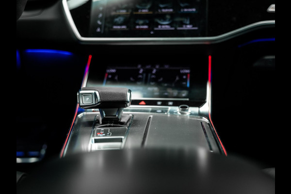 Audi RS6 Avant TFSI quattro | VOSSEN | Akrapovic | Pano |