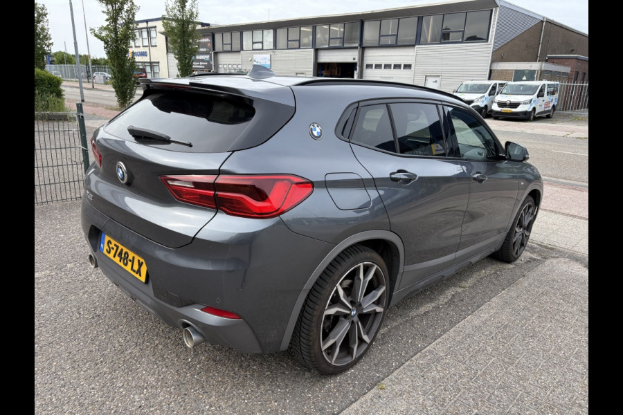 BMW X2 sDrive20i High Executive | Panodak | Leer | Trekhaak | Automaat
