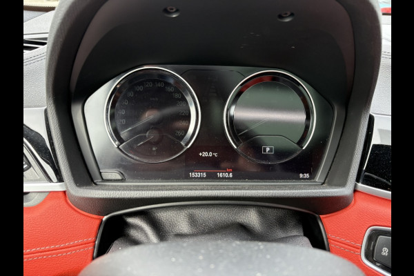BMW X2 sDrive20i High Executive | Panodak | Leer | Trekhaak | Automaat