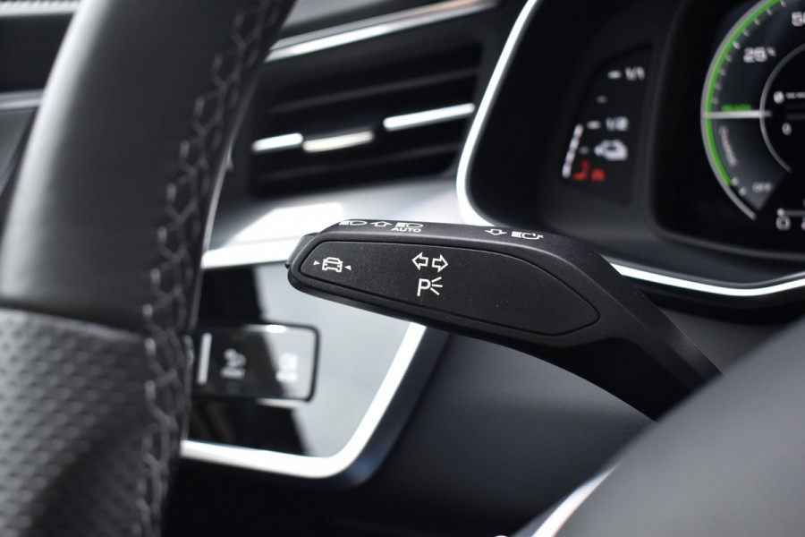 Audi A6 Avant 55 TFSI e Quattro 367pk Competition | Pano | Matrix | ACC | Memory Seats | B&O | 360 Camera | Sfeerverlichting |