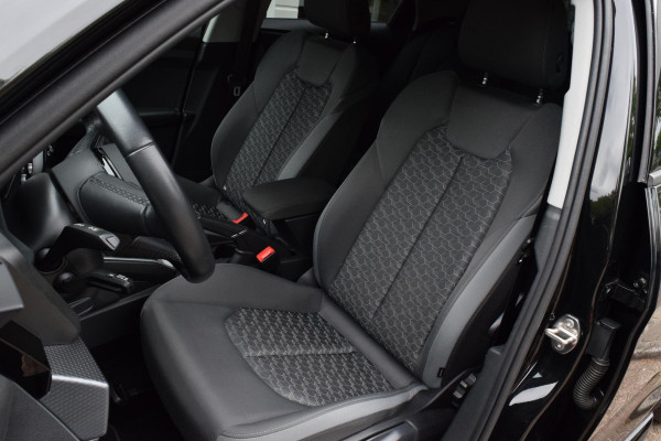 Audi A1 Sportback 25 TFSI|2x S-Line|18"|Carplay|PDC|Stoelverw.|