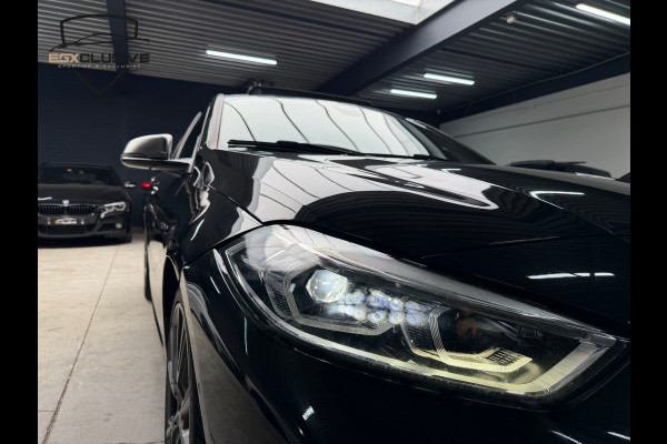BMW 1 Serie M135i xDrive High Executive PANO|CAMERA|HUD|H&K|SFEERVERLICHTING