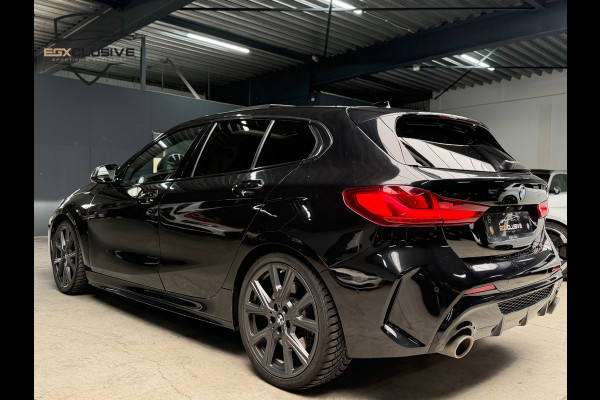 BMW 1 Serie M135i xDrive High Executive PANO|CAMERA|HUD|H&K|SFEERVERLICHTING