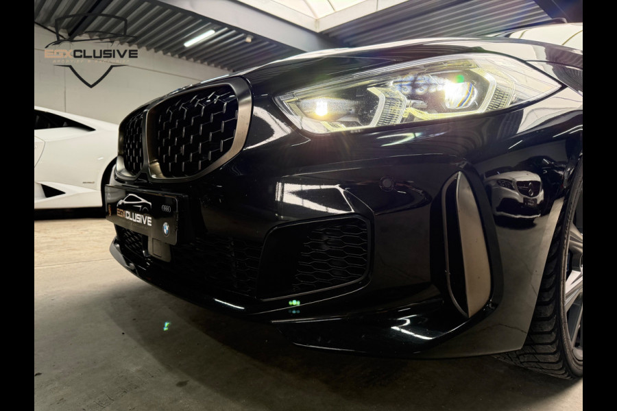 BMW 1 Serie M135i xDrive High Executive PANO|CAMERA|HUD|H&K|SFEERVERLICHTING