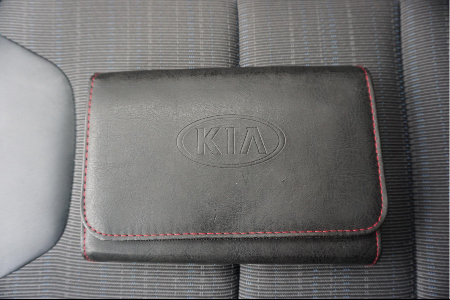 Kia Niro 1.6 GDi Hybrid DynamicLine Aut6 | LEER/ stof | Cruise + Lane | Apple Carplay/ Android Auto | 4/26 dealer beurt gehad |