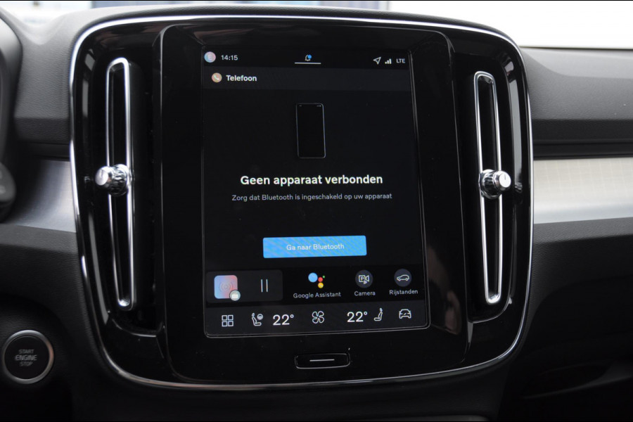 Volvo XC40 211PK Automaat B4 Plus Dark / Trekhaak / Navigatie / Adaptive Cruise / Harman Kardon / Stuur- & Stoelverwarming / Elektrische achterklep / Achteruitrijcamera / Elektrische stoelverst. met geheugen