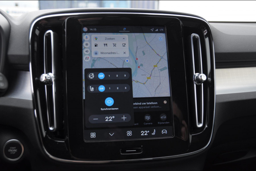 Volvo XC40 211PK Automaat B4 Plus Dark / Trekhaak / Navigatie / Adaptive Cruise / Harman Kardon / Stuur- & Stoelverwarming / Elektrische achterklep / Achteruitrijcamera / Elektrische stoelverst. met geheugen