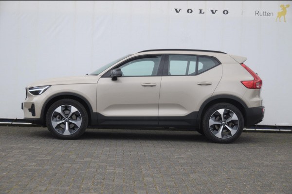 Volvo XC40 211PK Automaat B4 Plus Dark / Trekhaak / Navigatie / Adaptive Cruise / Harman Kardon / Stuur- & Stoelverwarming / Elektrische achterklep / Achteruitrijcamera / Elektrische stoelverst. met geheugen