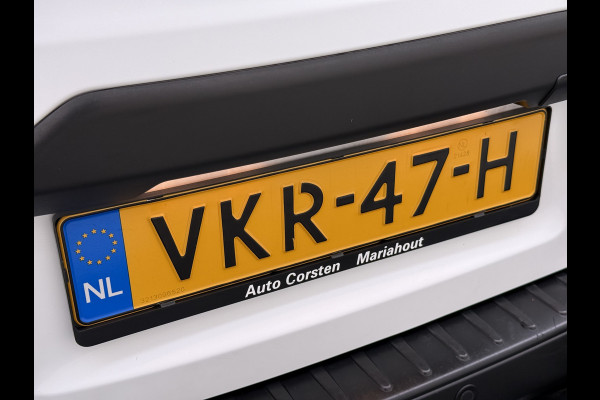 Ford Transit Custom 300 2.0TDCI L2H1 Dubbele Cabine 6-Persoons Trekhaak Navi Camera Cruise Control Imperiaal Airco Stoelverwarming Pdc DC DAB Bluetooth Betonplex Vloer Wandbetimmering 2.750KG Trekgewicht Origineel Nederlandse Auto