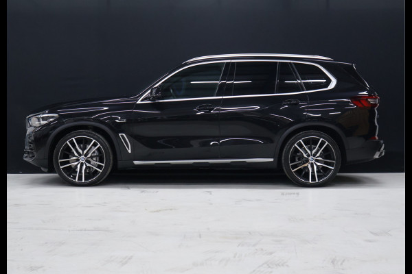 BMW X5 xDrive45e M Sport SOH 96% [SCHUIFKANTELDAK, APPLE CARPLAY, LUCHTVERING, MEMORY SEATS, CAMERA, ADAPTIVE CRUISE, STOELVERWARMING, ELEK. ACHTERKLEP,  NAVIGATIE, NIEUWSTAAT]