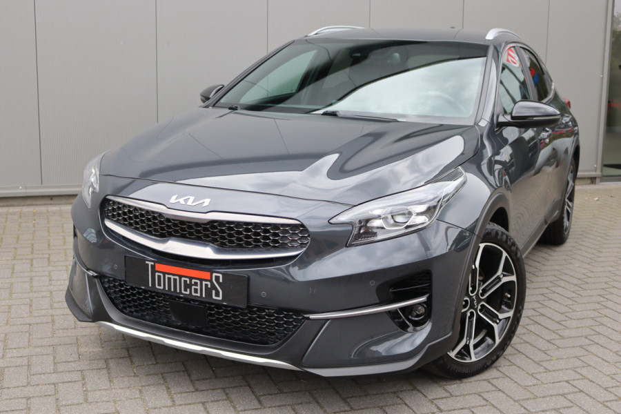 Kia Xceed 1.5 T-GDI 160PK Automaat Black Edition Memory-stoel/Elektr.-klep/Winter-pack