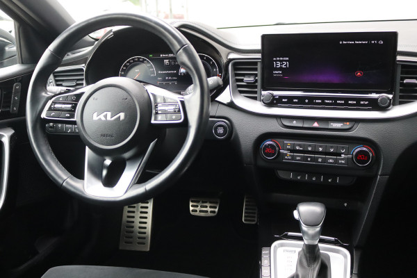 Kia Xceed 1.5 T-GDI 160PK Automaat Black Edition Memory-stoel/Elektr.-klep/Winter-pack