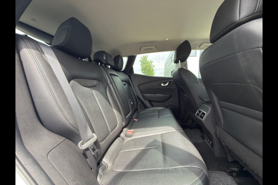 Renault Kadjar 1.3 TCe Zen / AUTOMAAT / LEDER / TREKHAAK CAM