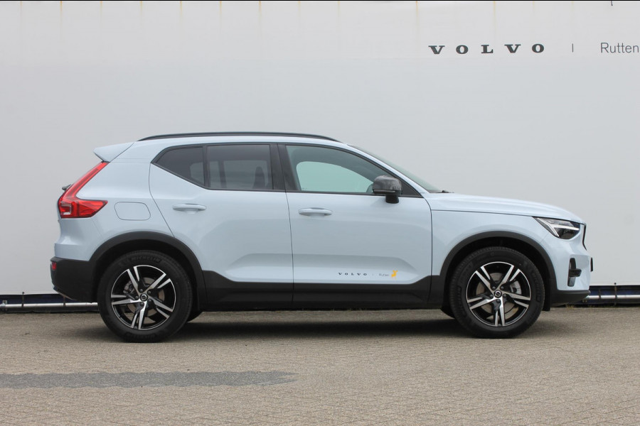 Volvo XC40 2.0 B4 Plus Dark