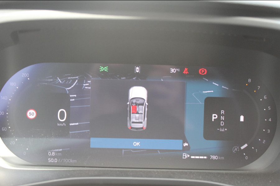 Volvo XC40 2.0 B4 Plus Dark