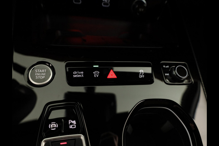 Audi A5 Avant S edition Competition e-hybrid 367 pk | Audi exclusive int+ext | Techniekpakket pro | Bang & Olufsen | Stoelventilatie voor |