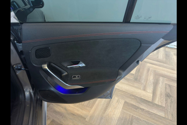Mercedes-Benz CLA-Klasse 180 Business Solution AMG|PANO|AMG|NAP|