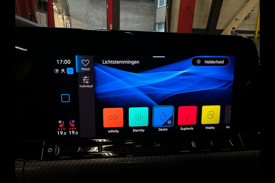 Volkswagen Golf 2.0 TSI R 4M Performance Pano|Akra|H/K