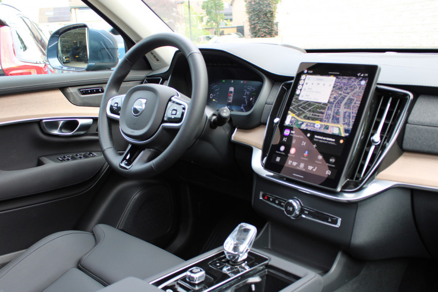Volvo XC90 2.0 T8 Plug-in hybrid AWD Plus Bright | Luchtvering | Trekhaak | Panoramadak | 360 Camera