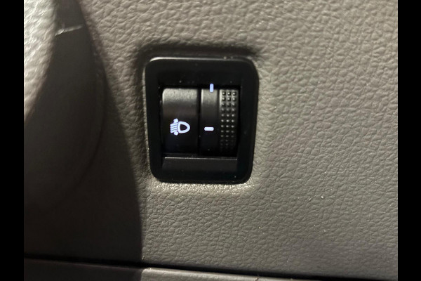 Volkswagen Transporter 2.0 TDI L1H1 30 Comfortline Airco Cruise Control Trekhaak Apple Carplay Parkeersensoren