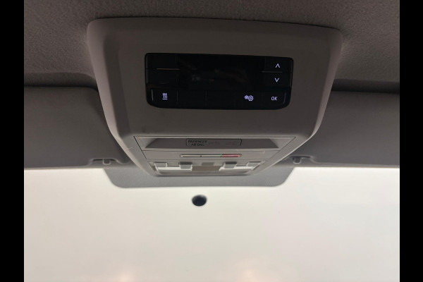 Volkswagen Transporter 2.0 TDI L1H1 30 Comfortline Airco Cruise Control Trekhaak Apple Carplay Parkeersensoren