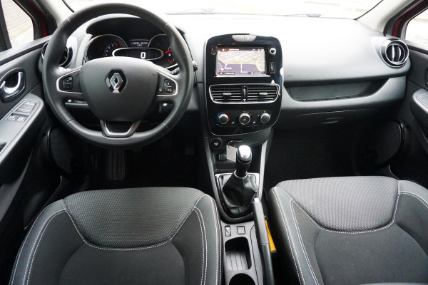 Renault Clio Estate 0.9 TCe Zen/Trekhaak(1200kg)/Dealeronderhouden/ Rijklaarprijs incl.garantie.
